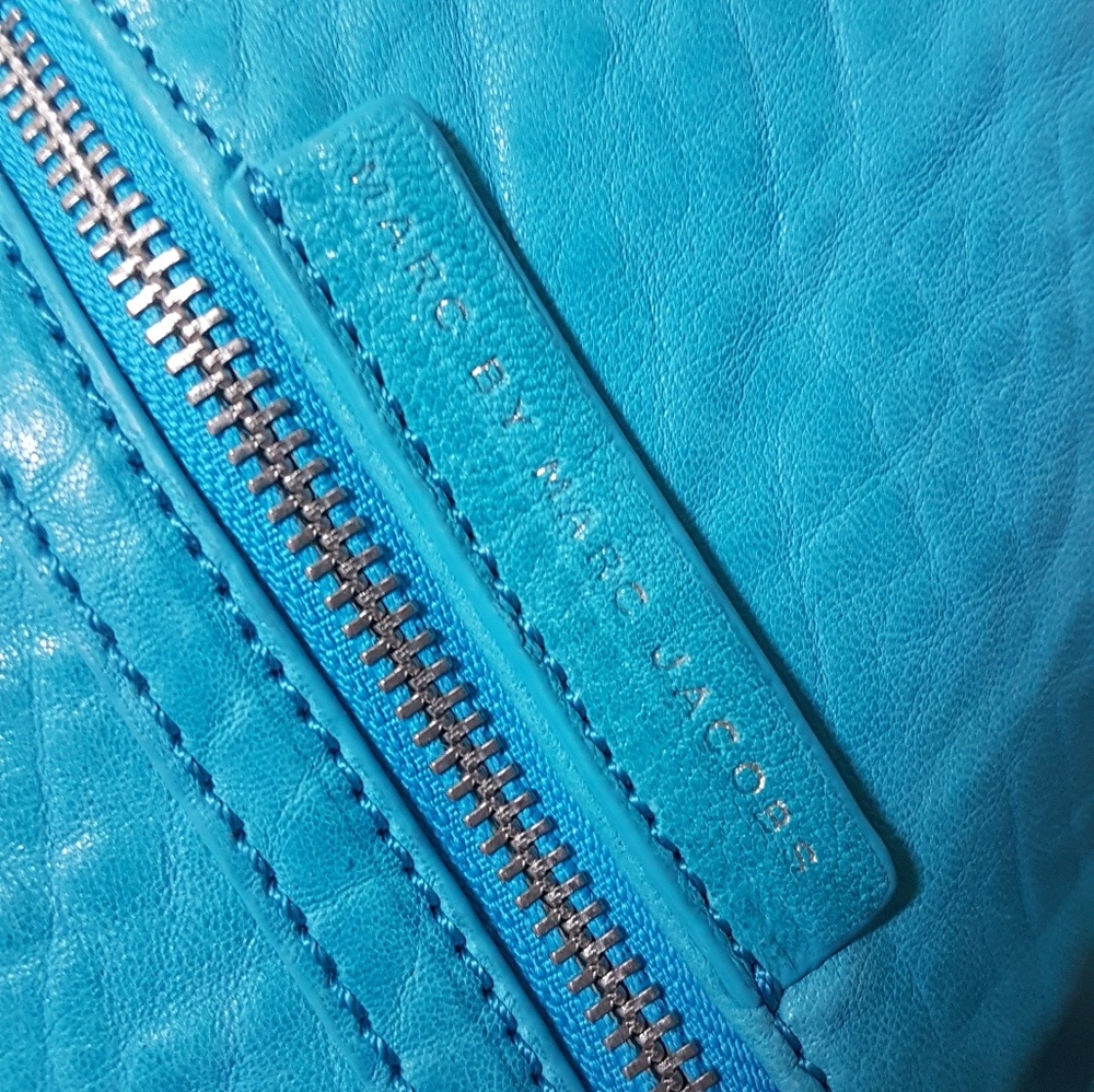 Handbag - Picture 4 of 8